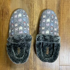 Bobs memory foam cat slippers. Size 10